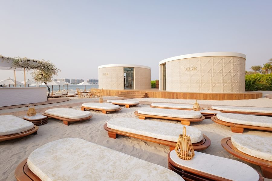 DIOR 3 D printed pop up in Dubai on Jumeirah Beach 4