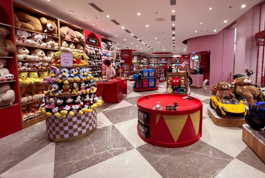 Hamleys' new store concept and in-store branding |… | Dalziel & Pow