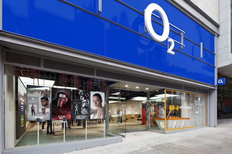 O2 Woolwich O2 Store Design, London & Manchester | Retail Design | Dalziel & Pow