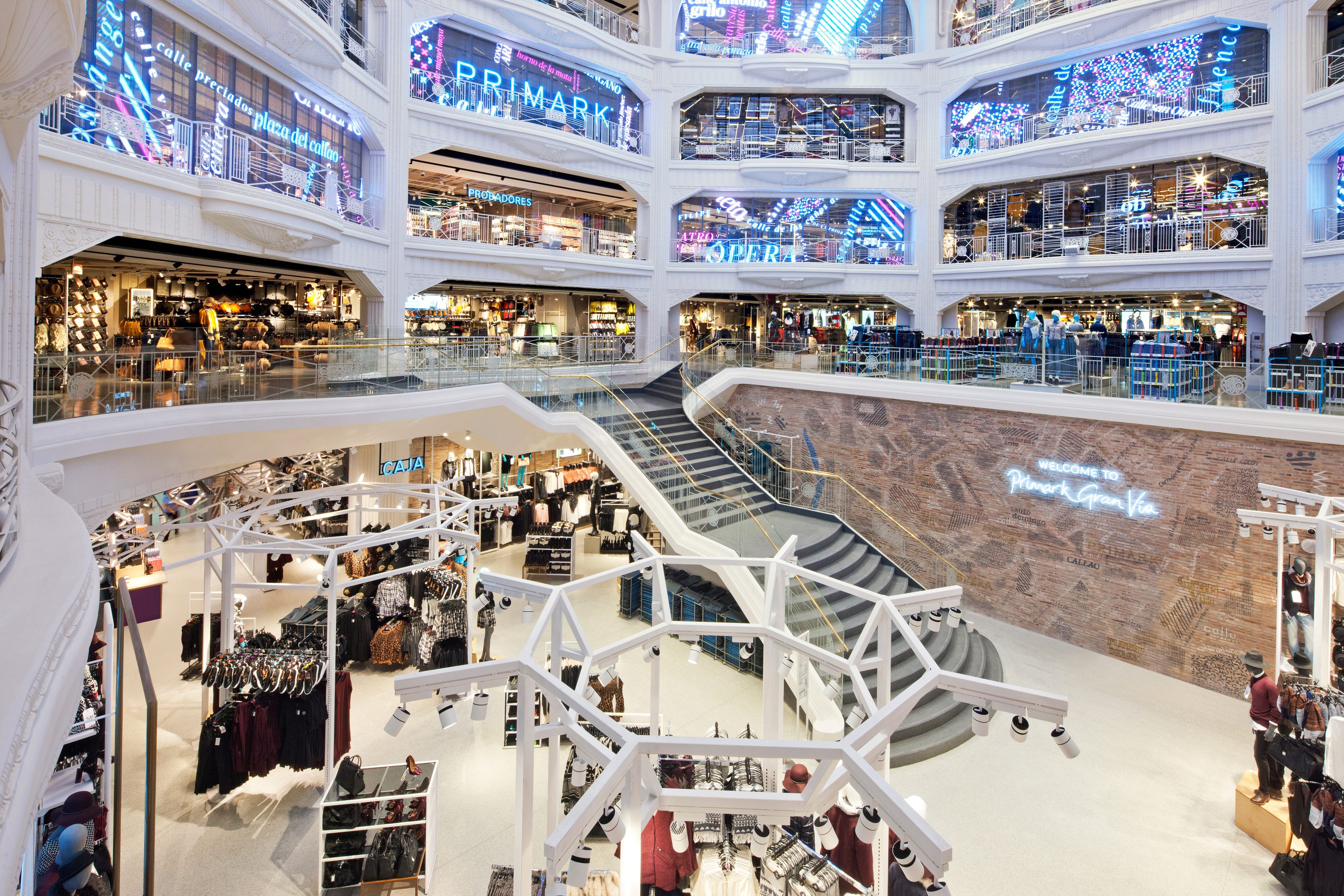 Primark Storefront Examples Primark Flagship Store | Primark Store Design |… | Dalziel & Pow