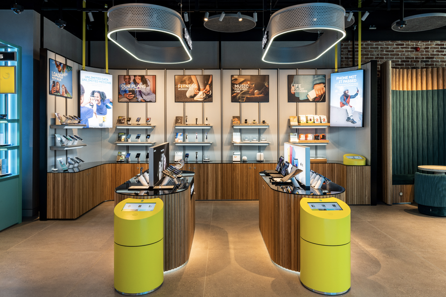 EE new Store Design EE new concept Westfield | Dalziel & Pow