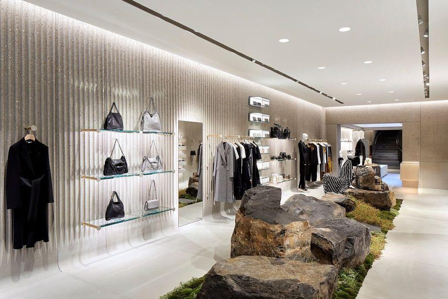 Stella Mccartney sustainable luxury brand experience