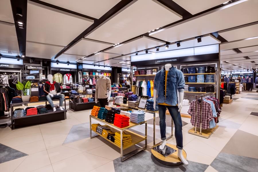 Shoppers Stop opens in Gurgaon with new stand-out… | Dalziel & Pow