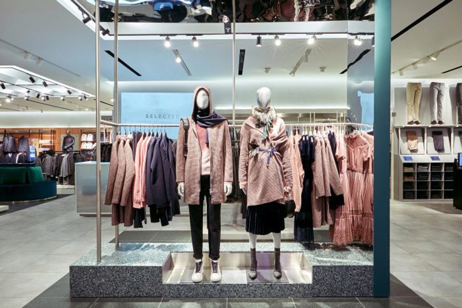 5 U2 A0504 e1554722094658