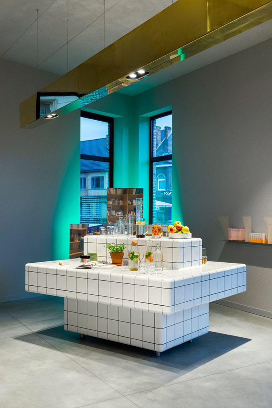 Alix pharmacy 04