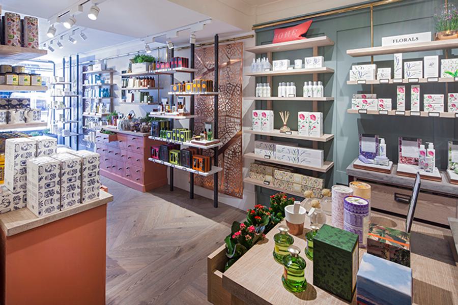 NEWS london crabtreeevelyn kingston general03