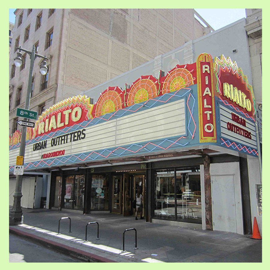 Stores we love 640x640 border green 6